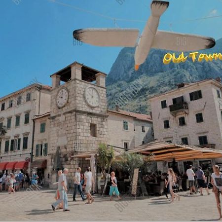 Old Town Heart Appartement Kotor Buitenkant foto